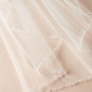 Dareth Colburn Mariah Pearl & Crystal Beaded Veil